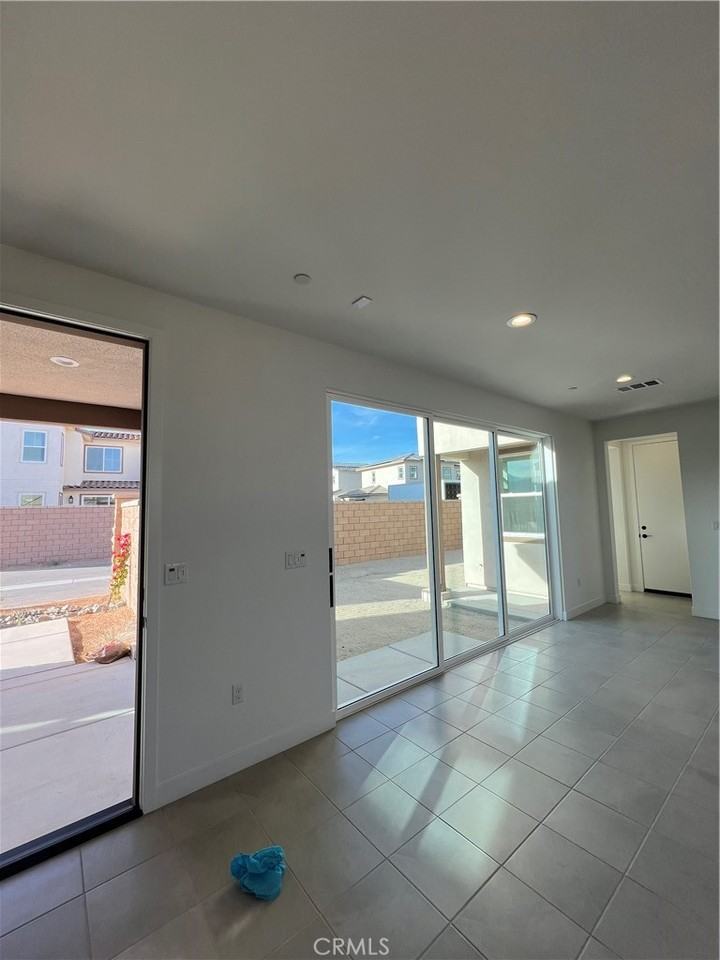 75225 Aldrich Dr #75225 - Photo 7 of 34