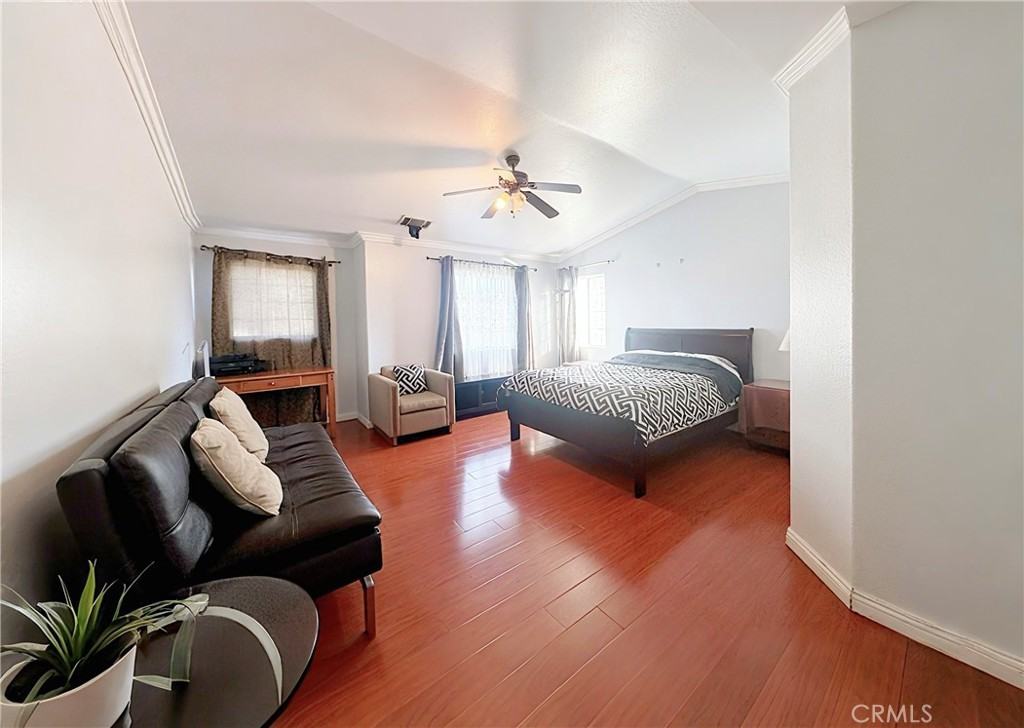 15758 Cadwell St #15758 - Photo 4 of 15