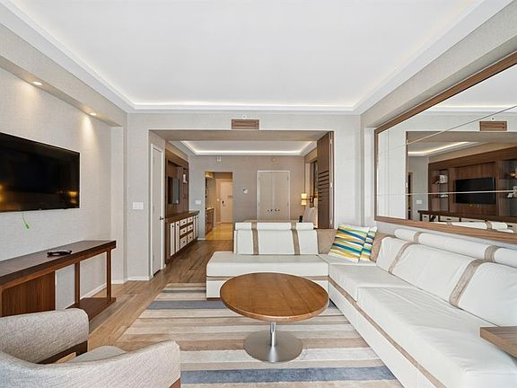 551 N Fort Lauderdale Beach Blvd #21 - Photo 3 of 17