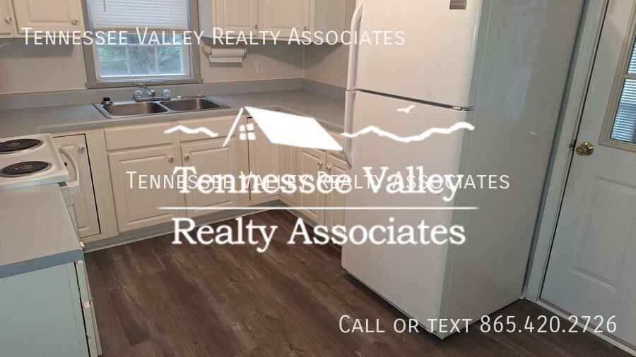 108 Herbert Heidel Ln - Photo 3 of 4