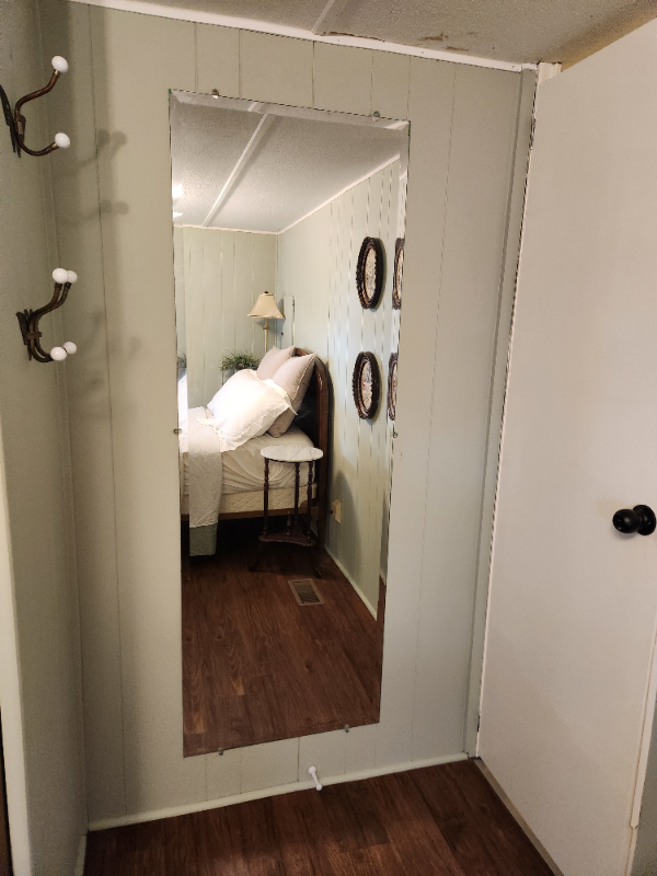 420 49th St E #1 - Photo 3 of 20