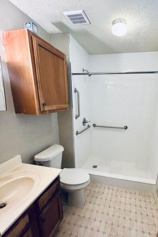 1478 Bass Ave - Photo 5 of 12