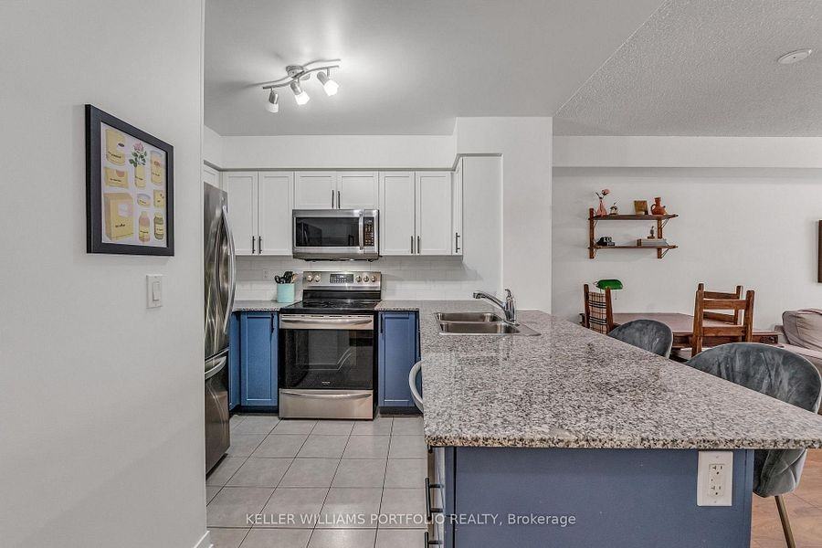 812 Lansdowne Avenue #218 - Photo 2 of 14