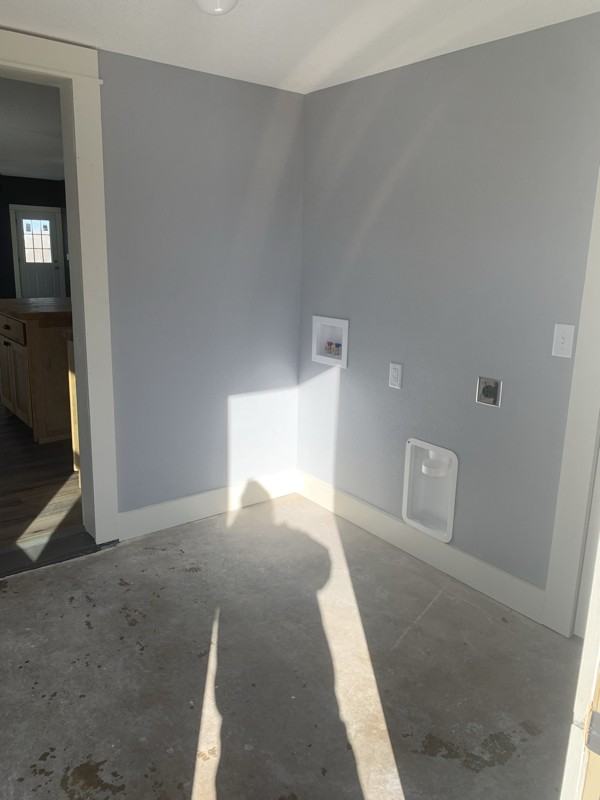 603 E 1st St - Photo 5 of 14