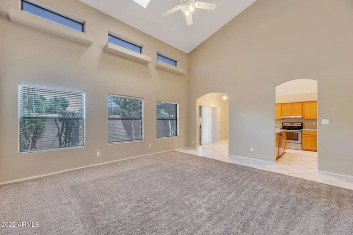 19992 N Matilda Ln - Photo 3 of 8