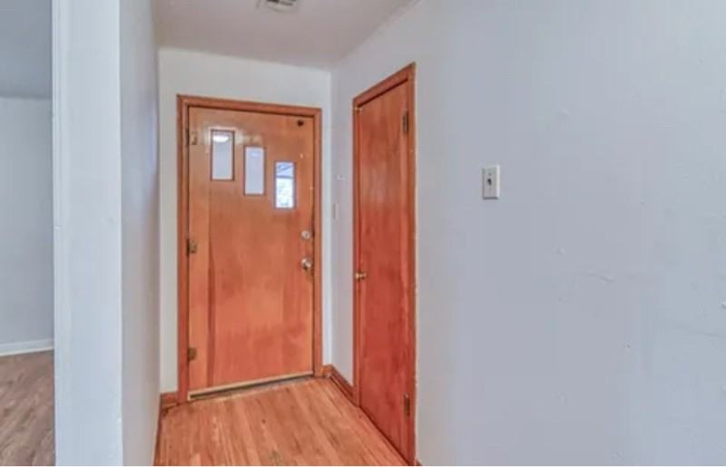 1814 S 20th St - Photo 3 of 16