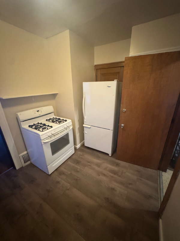 7414 Marlborough Ave - Photo 6 of 12