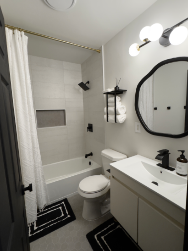 326 Wilkinson Dr Se #A - Photo 6 of 9