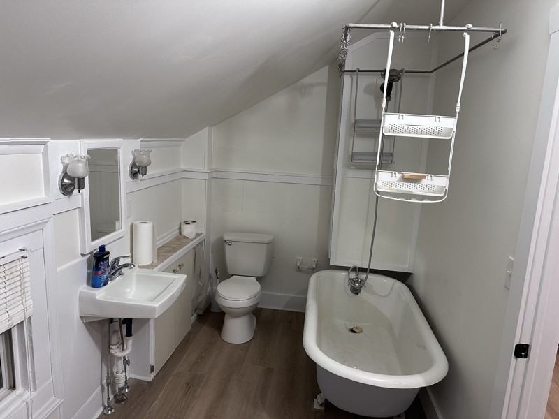 11 Westcott St #B - Photo 4 of 11