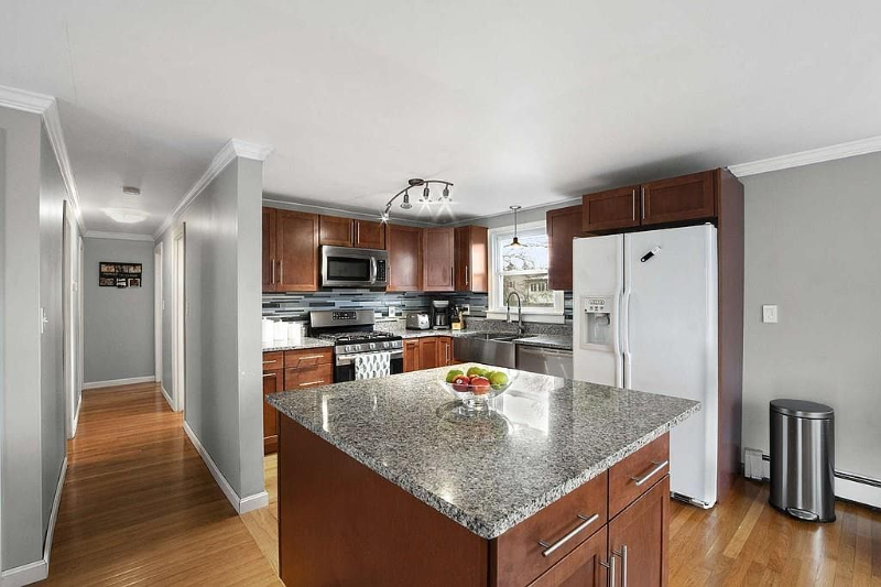 33 Buena Vista Ave - Photo 6 of 19