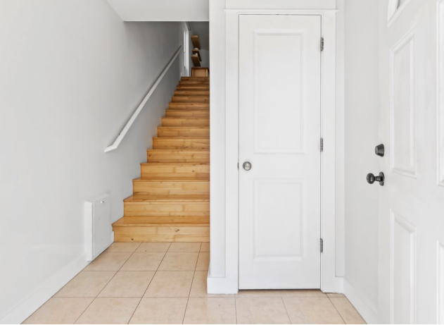 3131 Ne Wasco St - Photo 2 of 20