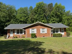 3733 Wakefield Ln - Photo 1 of 1