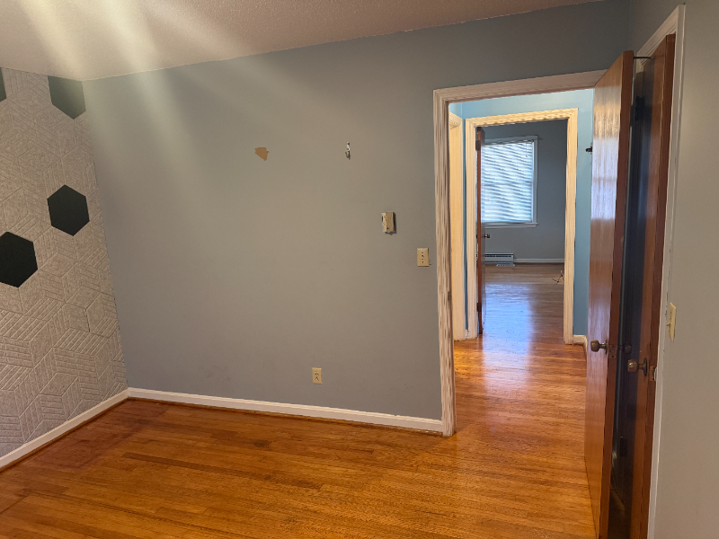 3733 Wakefield Ln - Photo 4 of 14