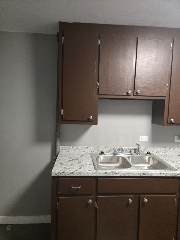 2123 Highland Ave #C - Photo 2 of 6