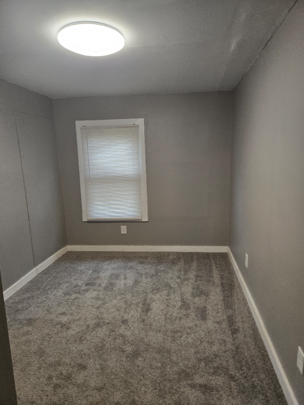 2123 Highland Ave #C - Photo 3 of 6