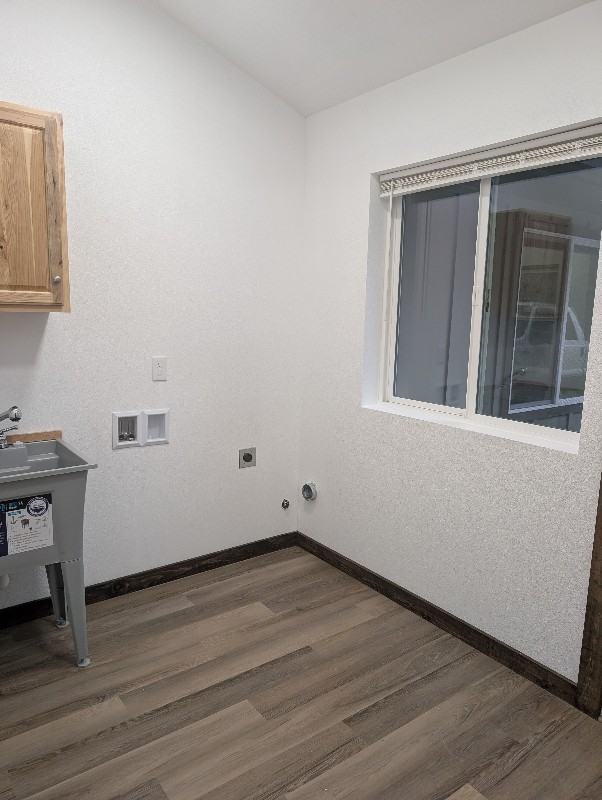 320 S Toutle Rd #3 - Photo 5 of 17