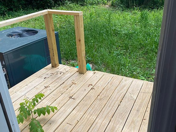 784 Beech Island Ave - Photo 4 of 13