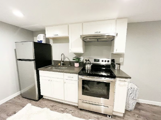 5730 Se 77th Ave #B - Photo 3 of 6