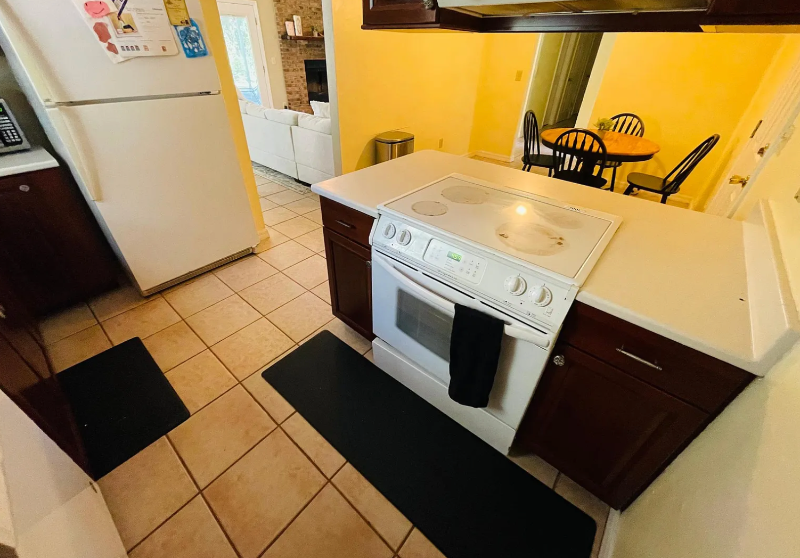 240 Se Sandia Way - Photo 5 of 13