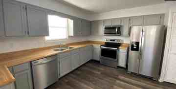 featured image of 992 S Marion Ave