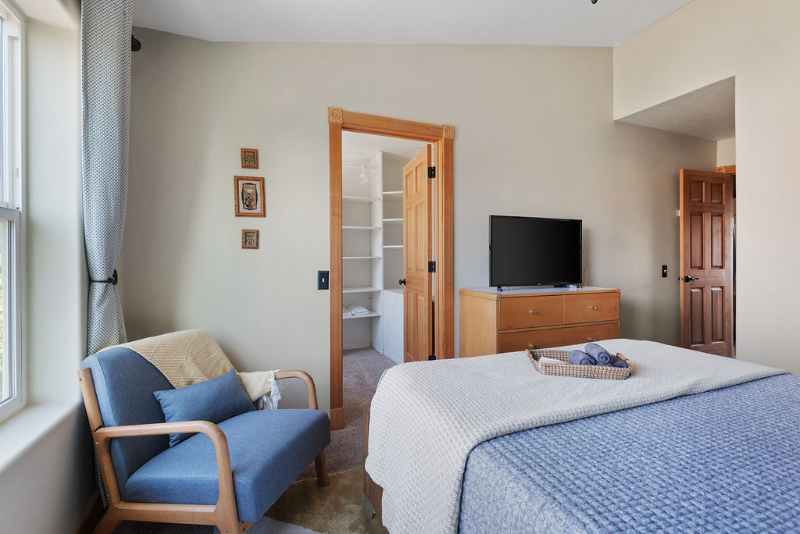 10237 Nw Wilshire Ln - Photo 3 of 20