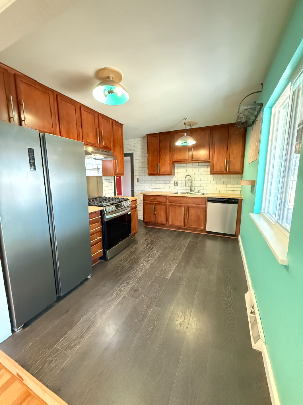 2994 25th St - Photo 6 of 16