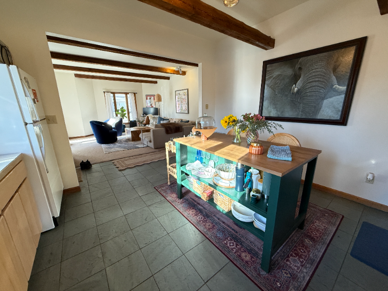 557 Pearl St - Photo 7 of 18