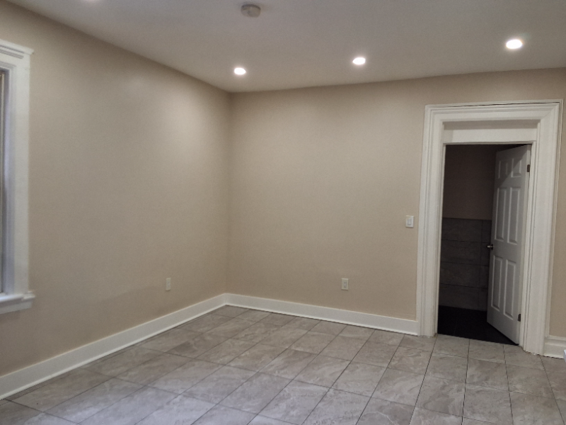 55 9th Ave W #2 - Photo 4 of 12