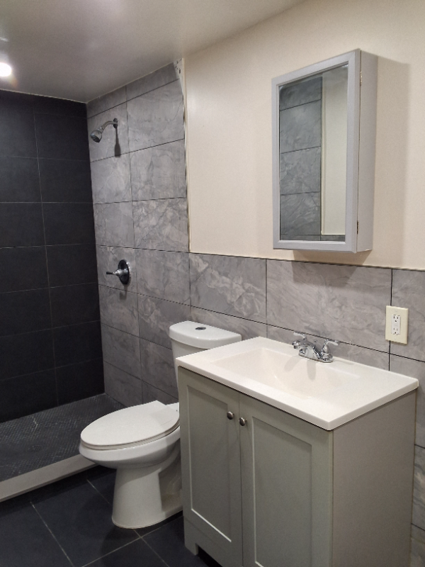 55 9th Ave W #2 - Photo 5 of 12