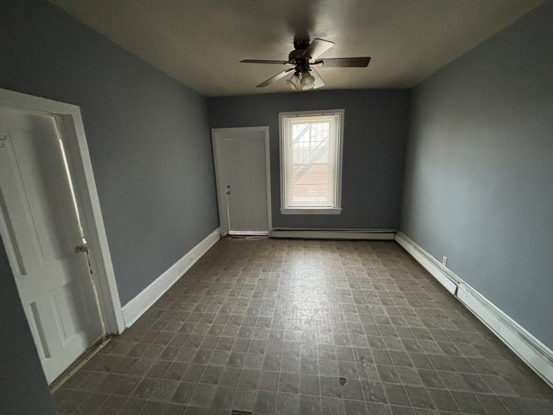 1003 W Main St #3 - Photo 4 of 12