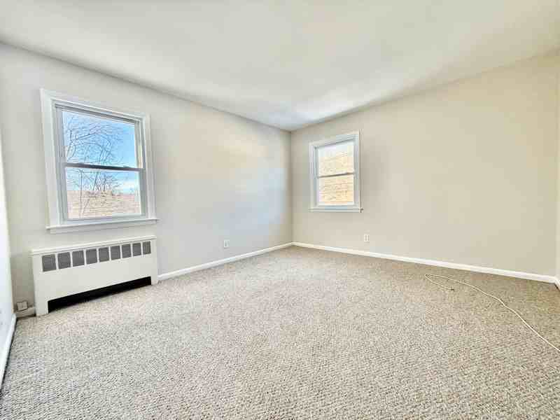 40 Wall St - Photo 7 of 16