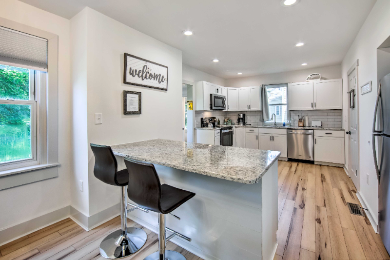 124 N Ronks Rd - Photo 2 of 20