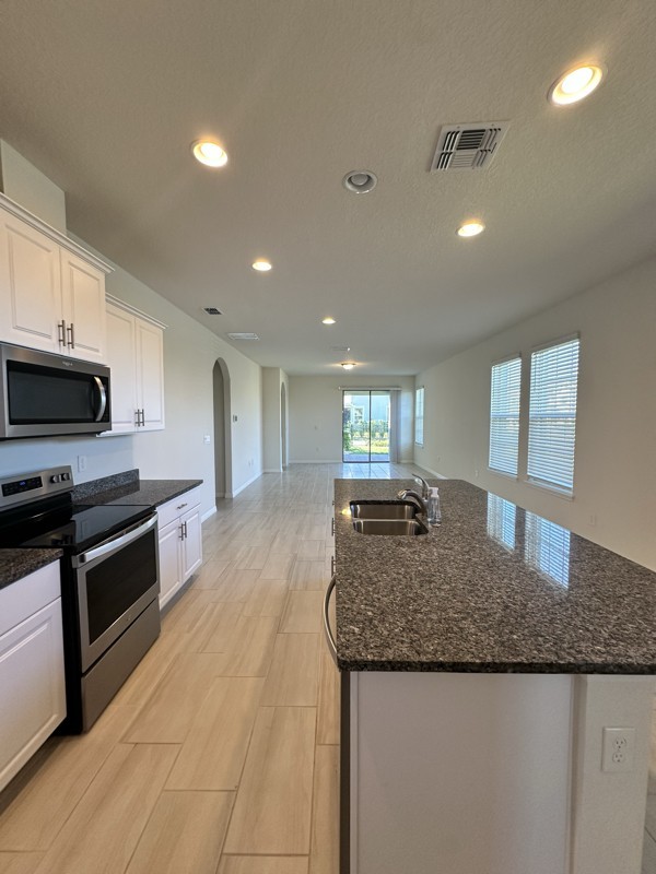 8503 Tavernier Aly - Photo 7 of 17