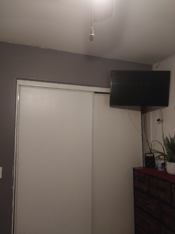 1361 Galeria Ct - Photo 3 of 6