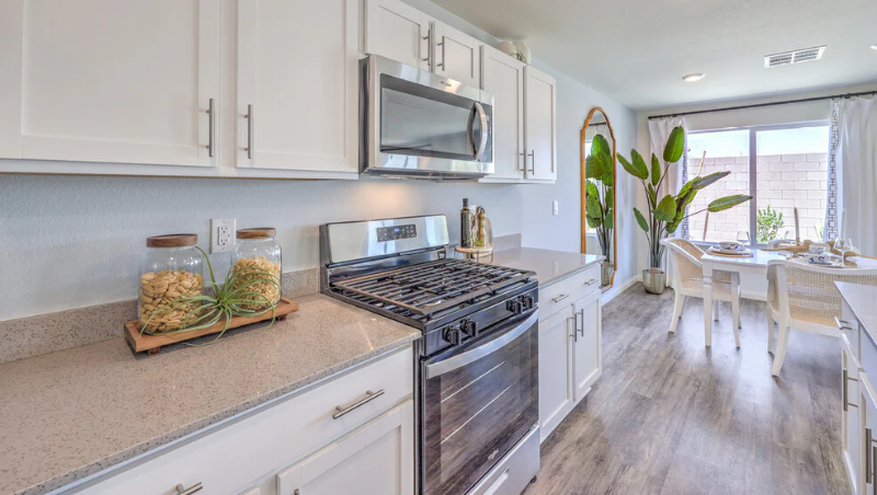 2625 Dahlia Falls Ave - Photo 5 of 18