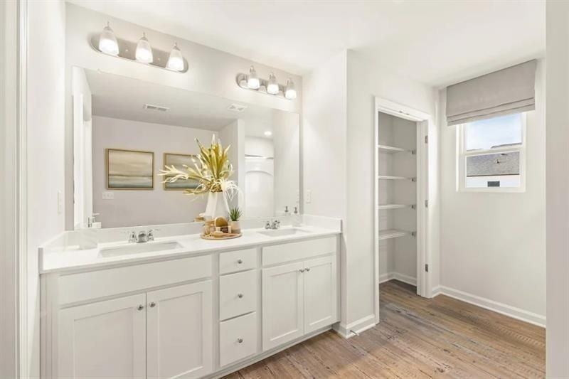 5117 Sidney Square Dr - Photo 3 of 26