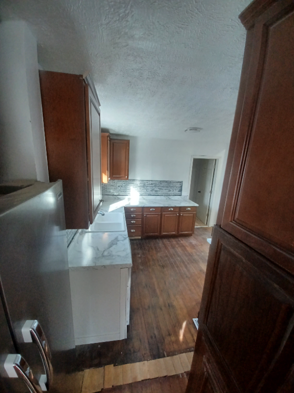 4427 Madison Ave - Photo 2 of 15