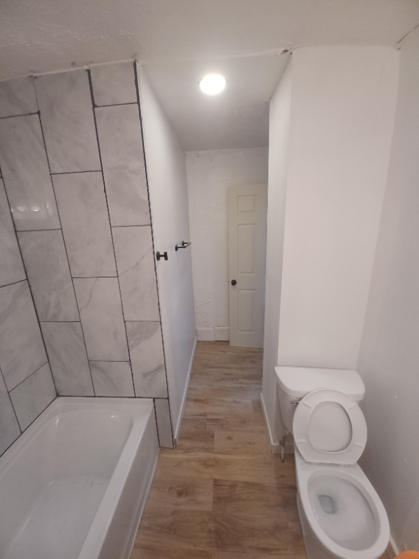 4427 Madison Ave - Photo 4 of 15