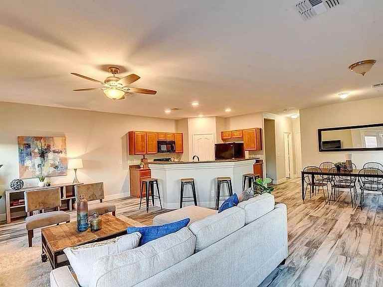 6661 Lookout Lodge Ln #3 - Photo 4 of 20