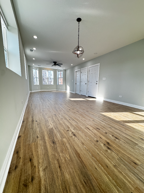 6807 S Paulina St #1