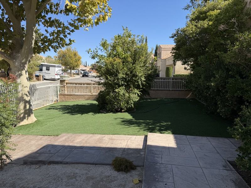 4112 Lexington Ct - Photo 2 of 18