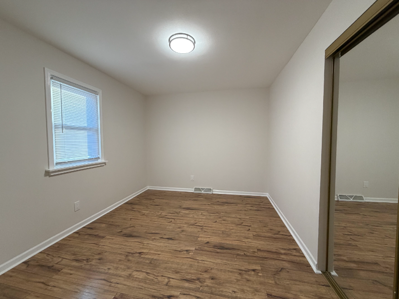 11401 W 78th Ct - Photo 6 of 20