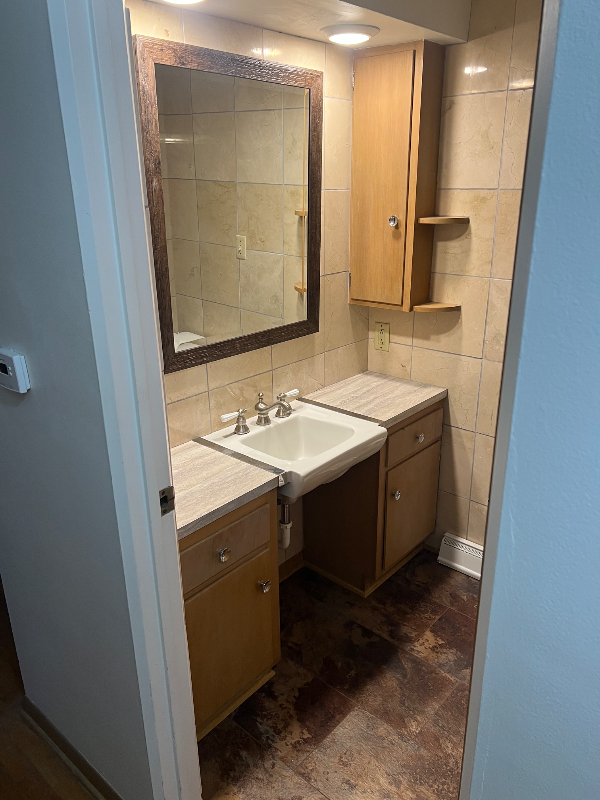 1723 Parkway Dr - Photo 7 of 20