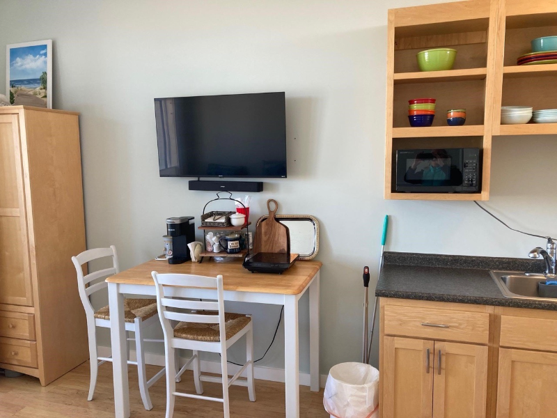 31 Brown Ave - Photo 3 of 12