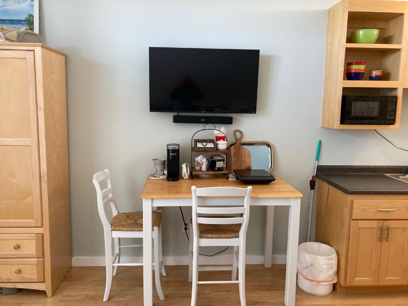 31 Brown Ave - Photo 4 of 12