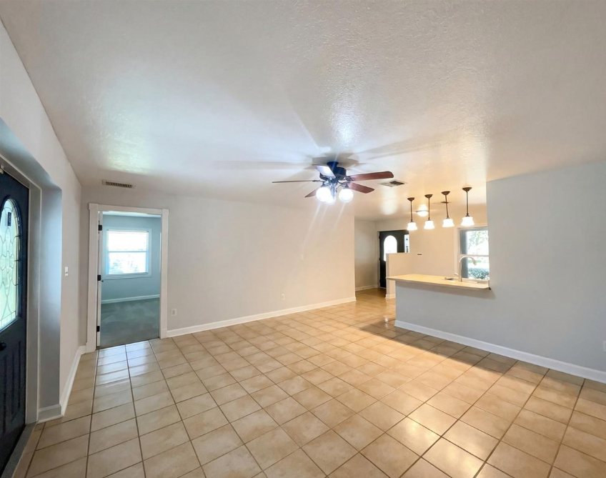 2037 Recker Hwy - Photo 5 of 20