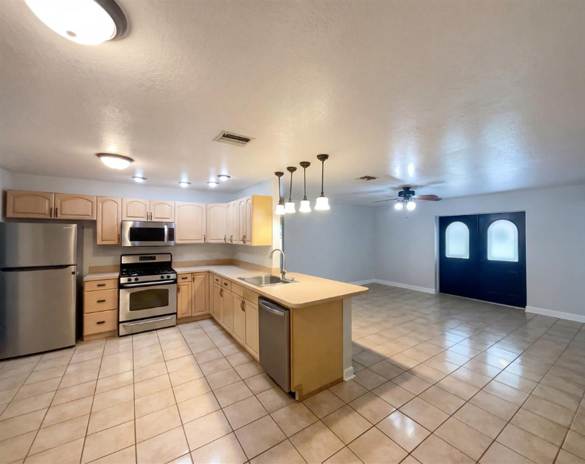 2037 Recker Hwy - Photo 6 of 20