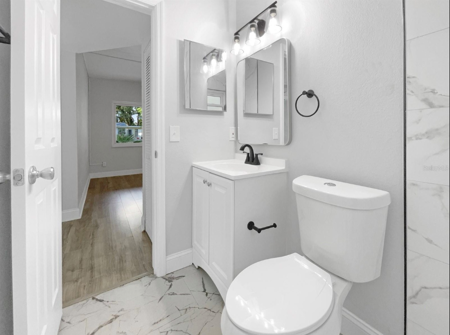 10512 51st Ter N - Photo 2 of 8