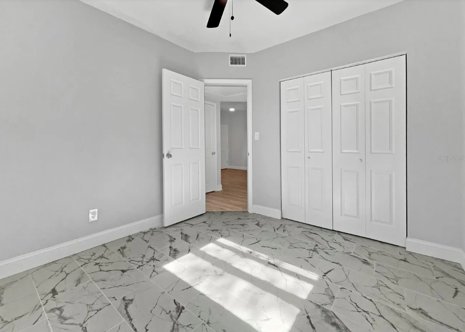 10512 51st Ter N - Photo 4 of 8