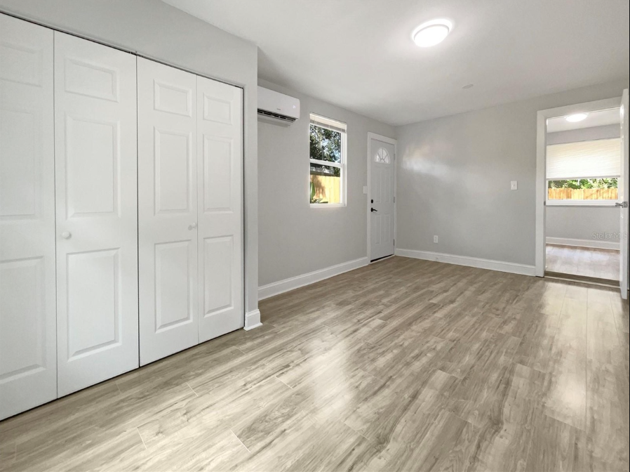 10512 51st Ter N - Photo 6 of 8